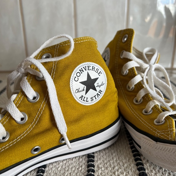 CONVERSE Chuck Taylor All-Star Canvas High Tops Mustard Yellow (M6, W8) - Picture 5 of 9